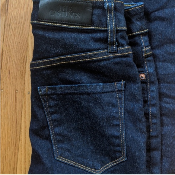 NWOT Aritzia High Rise Cigarette Jean - Picture 4 of 6